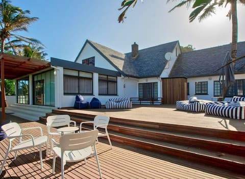 Beach house w/ pool & beach access