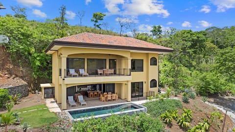 Two King Suites - Ocean Views - Private Pool