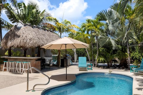Little Torch Treasure: Pool, Dock, Tiki Bar