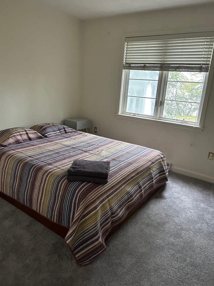 غرفة النوم 1