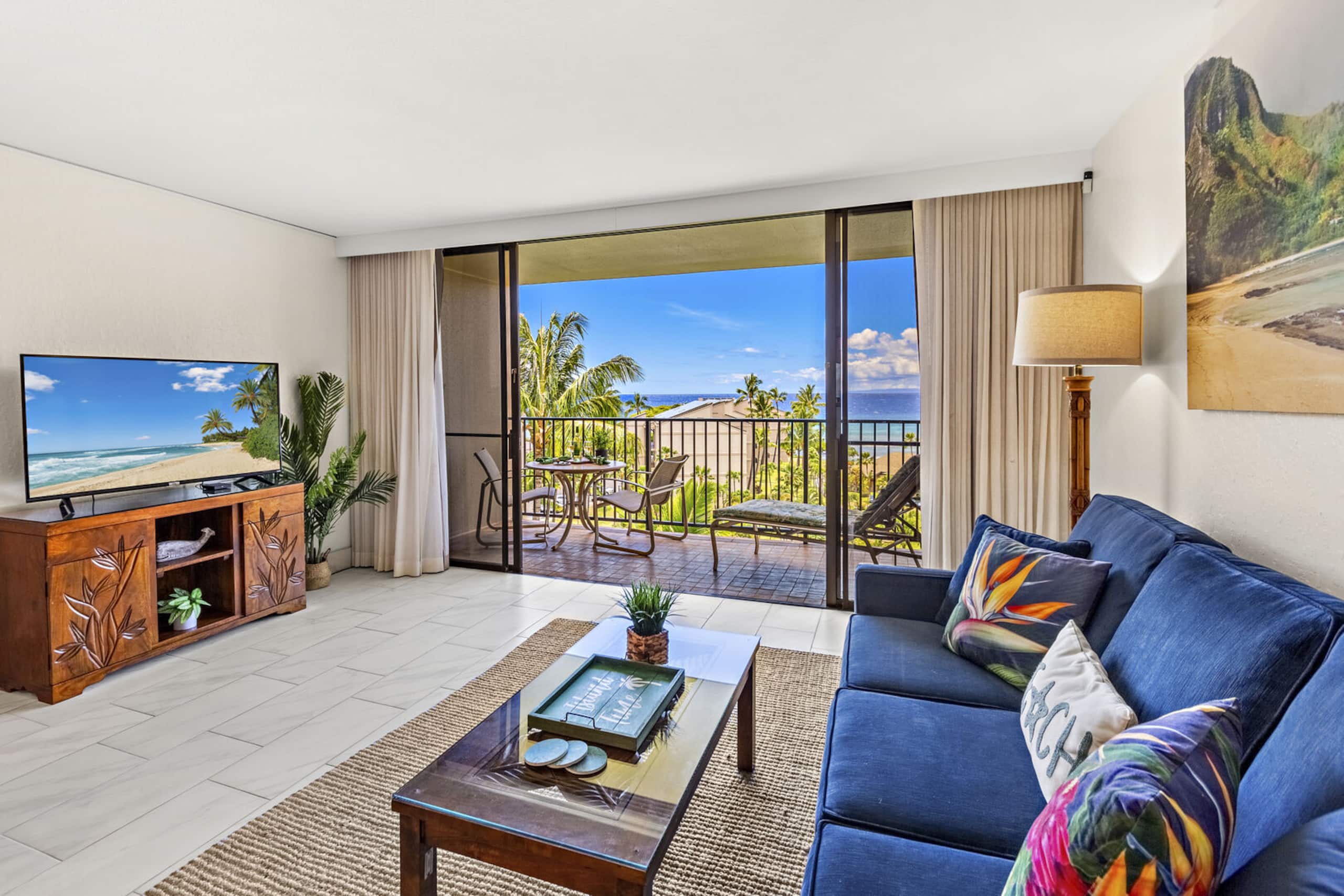 Condo in Lahaina · ★4.33 · 1 bedroom · 2 beds · 1 bath - Image 3