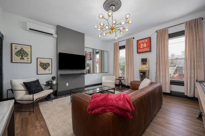 German Village Speakeasy | Private Balcony gallery image 5