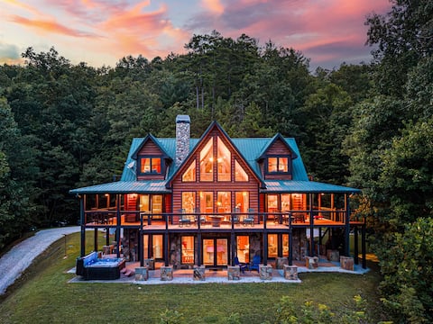 Secluded Mtn Cabin | Hot Tub & Private Dock