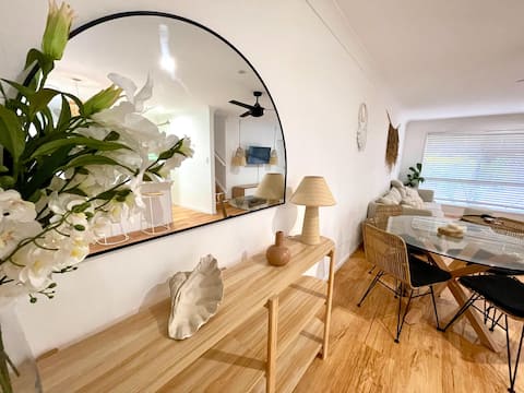 Coolangatta Surf & Stay - Townhouse: Pet Friendly