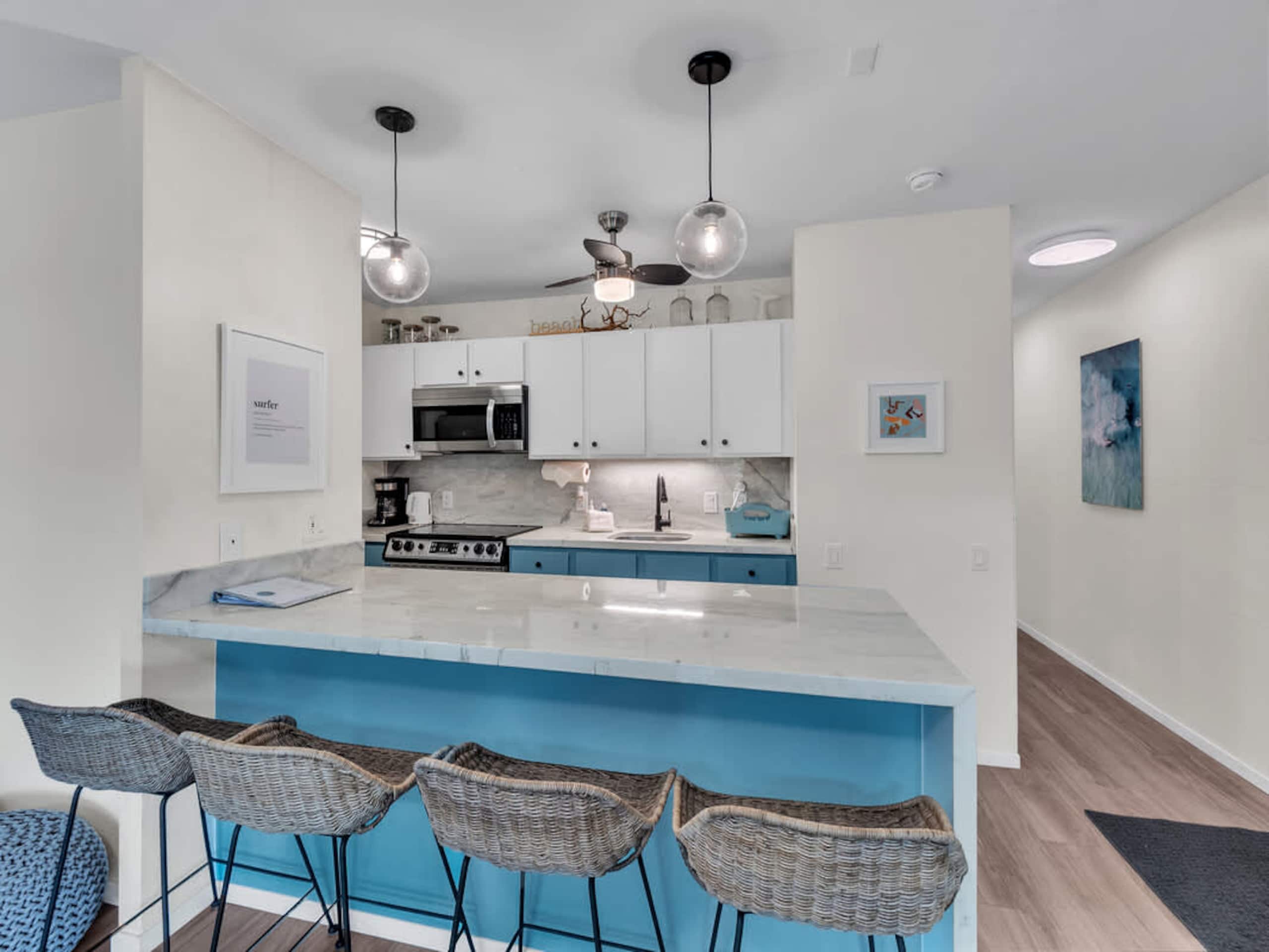 Condo in Kailua-Kona · ★4.85 · 1 bedroom · 2 beds · 1 bath - Image 3