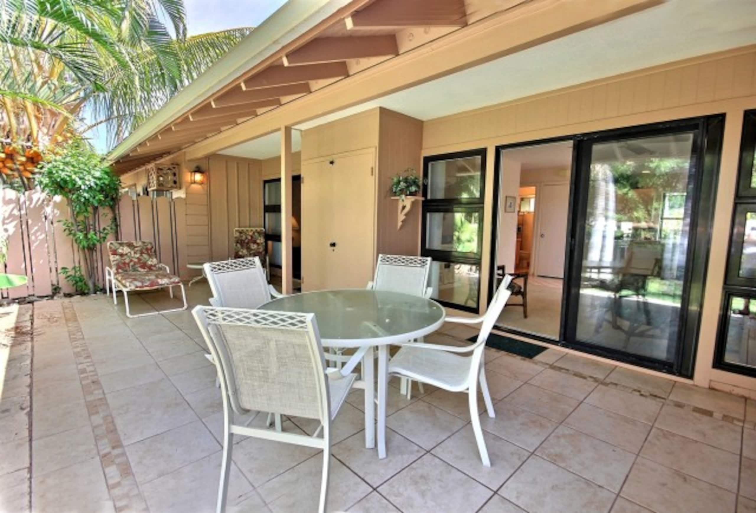 Townhouse in Lahaina · ★4.2 · 1 bedroom · 1 bed · 2 baths - Image 9