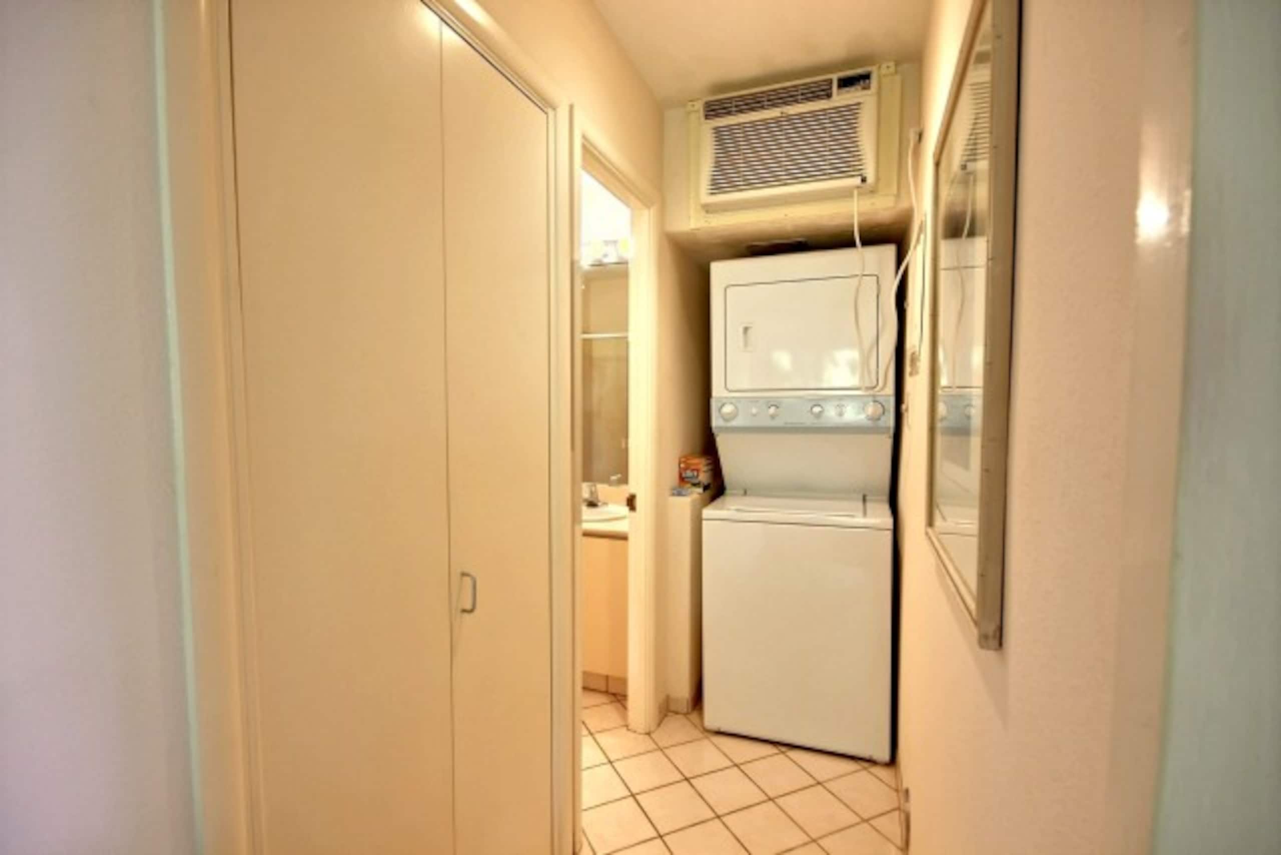 Townhouse in Lahaina · ★4.2 · 1 bedroom · 1 bed · 2 baths - Image 21