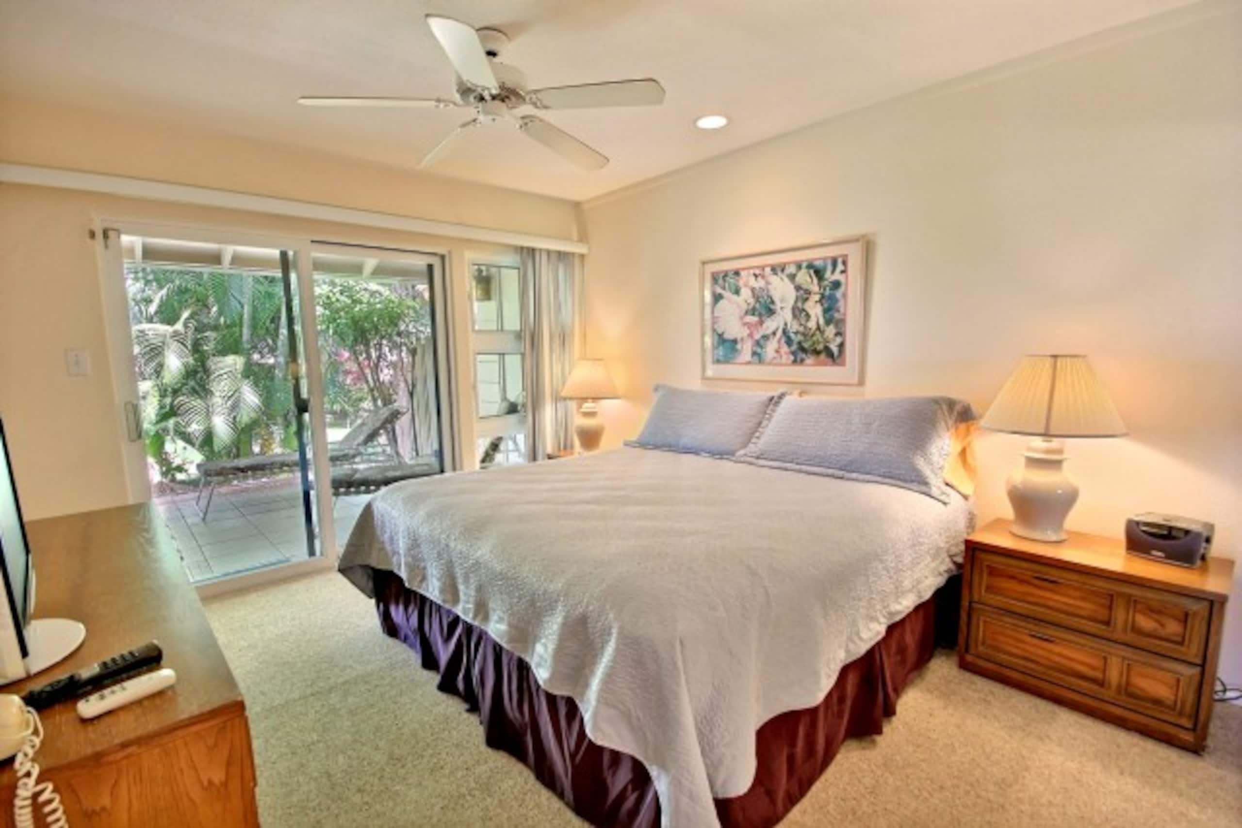 Townhouse in Lahaina · ★4.2 · 1 bedroom · 1 bed · 2 baths - Image 5