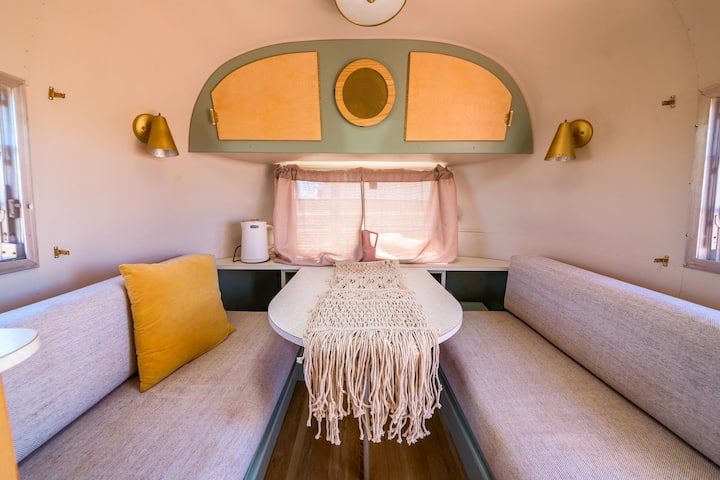 Buddy Airstream W/ Private Hot Tub By The Outpost - グランド・キャニオン国立公園, AZ