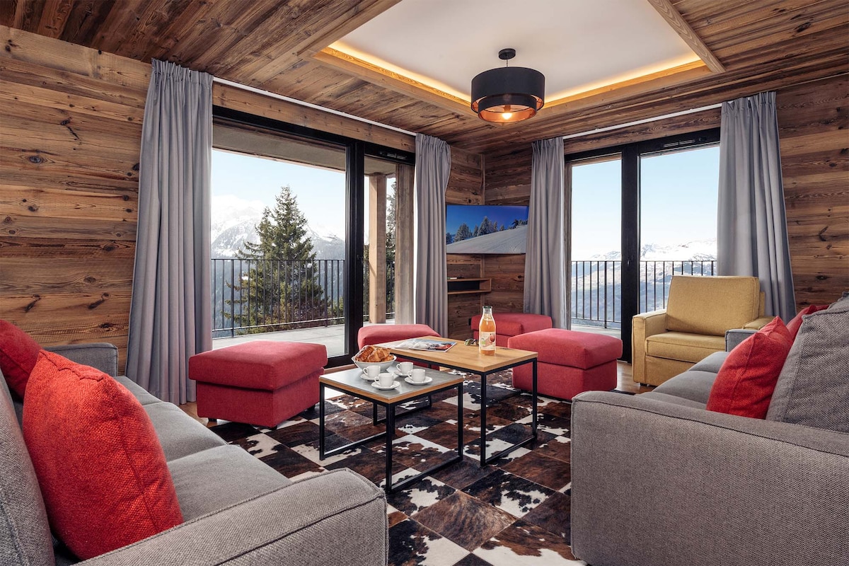 Photo inspiration: Luxury Condominiums With Spa Hot Tubs Reference: Alpine Luxury Hot Tub Breathtaking View