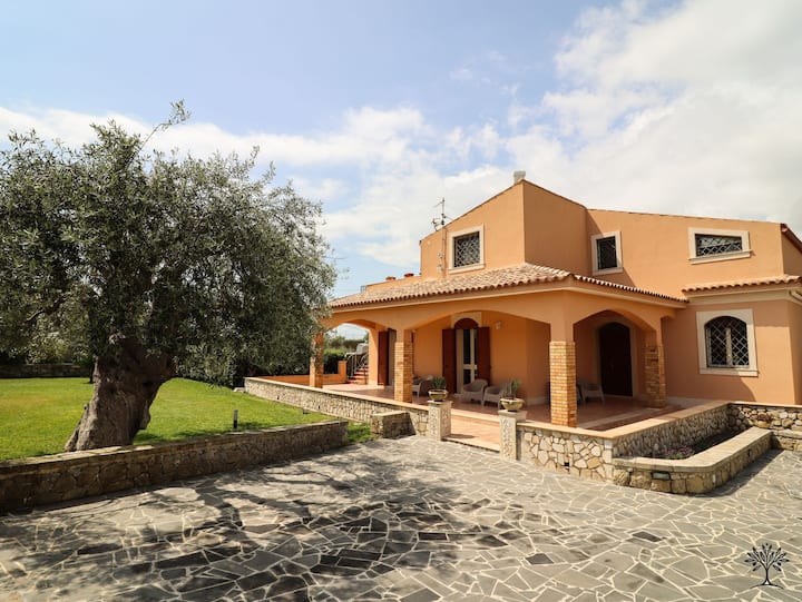 Radici Sicilian Holiday Home - C An Oasis Of Rel - Avola