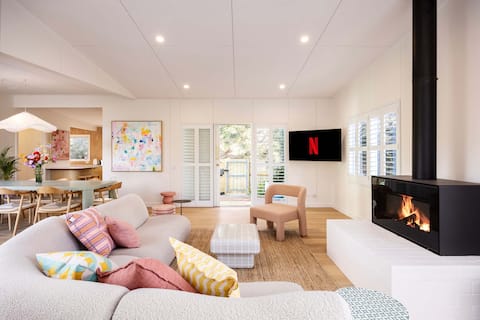 Successful Airbnb property: The Art House Designed by Kirsten Jackson in Blairgowrie