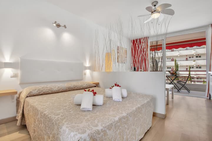 Ocean Touch Studio, Pool, Wi-fi, Near The Beach - Costa Adeje