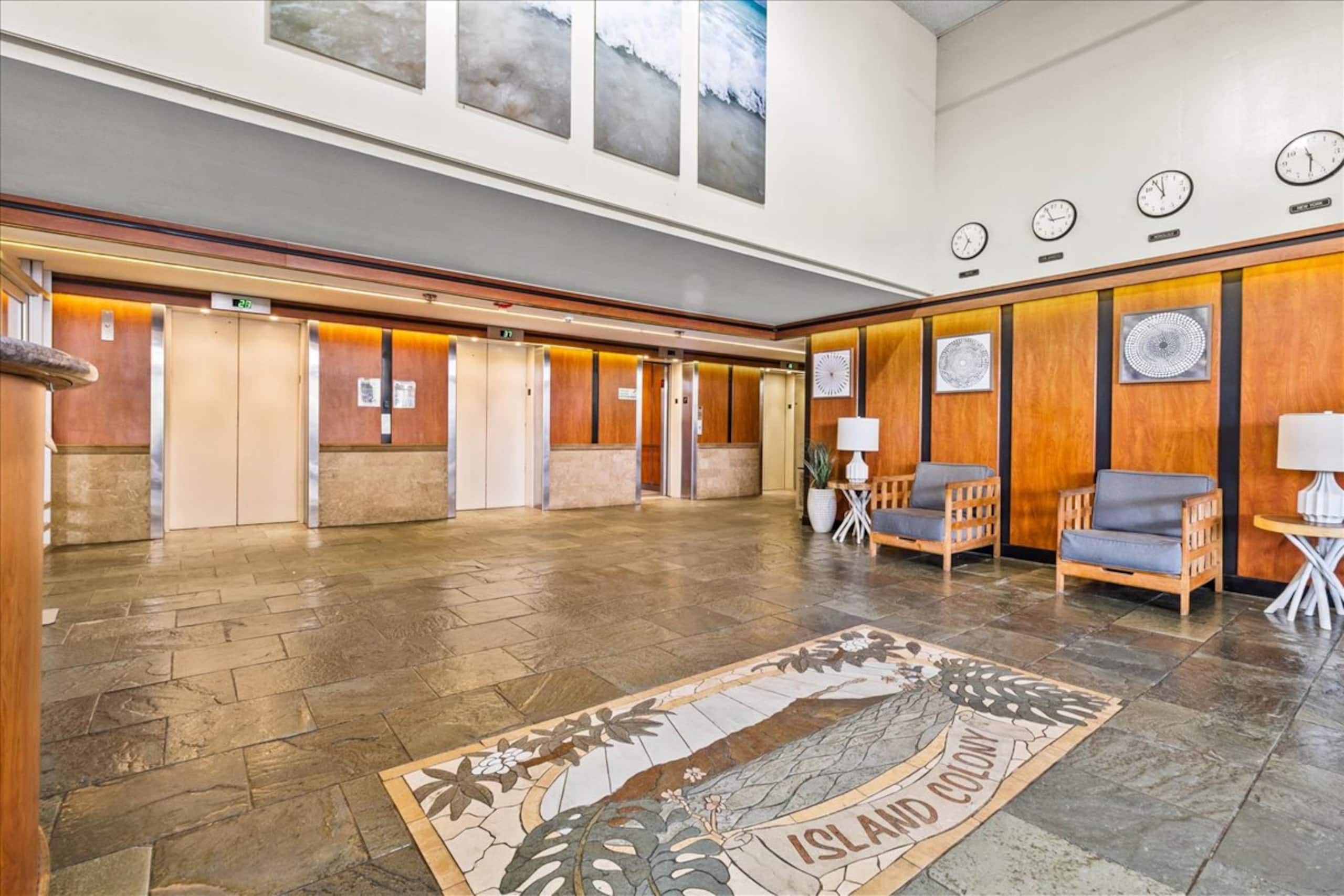 Condo in Honolulu · ★4.55 · 1 bedroom · 2 beds · 1 private bath - Image 25