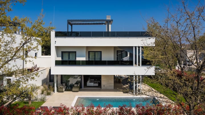 Villa Tranquilla By Villas Guide - Novigrad