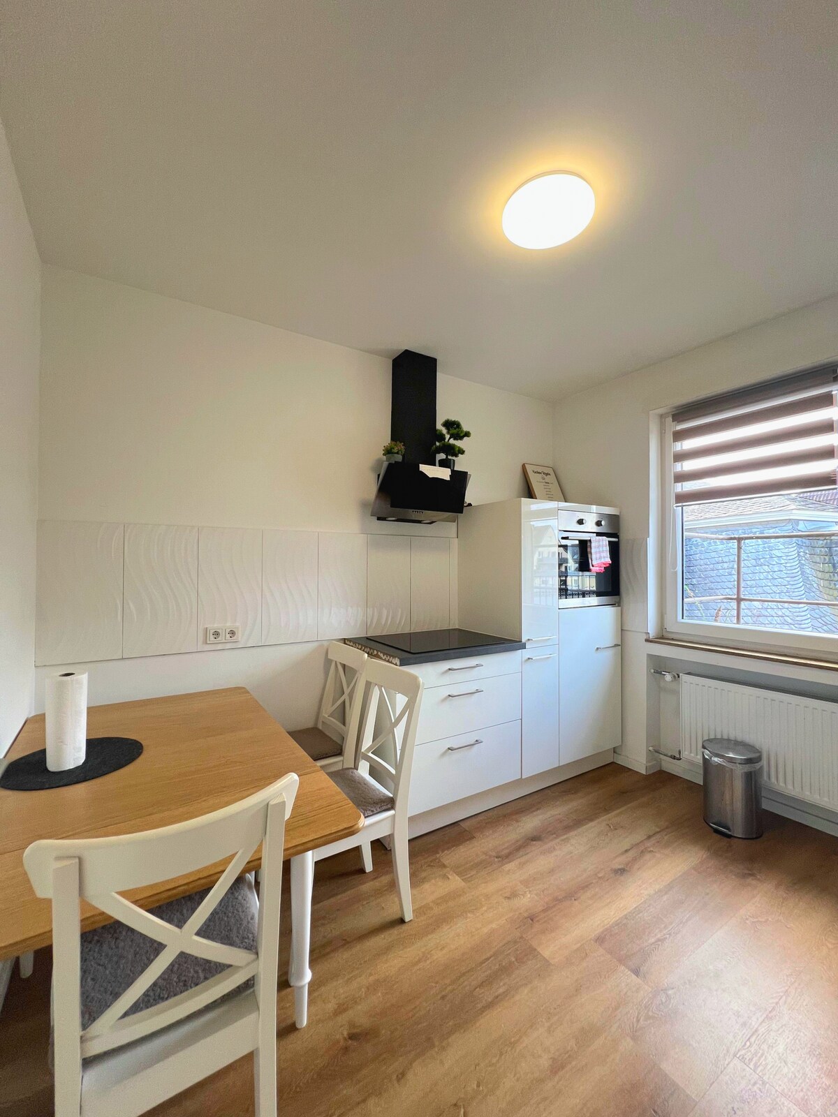 Popular Airbnb listing: Rhein Apart 3 near Cologne Messe in Mülheim