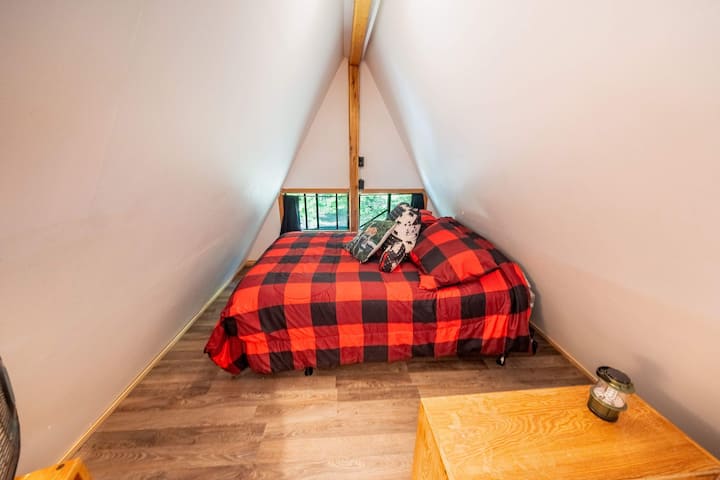 Chumba cha Mezzanine - Kitanda cha watu wawili