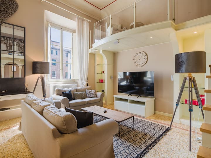 Casa Lauren | Charming Home In Lucca With Lift - Lucca