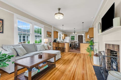 Sleeps 6 - Great for Long Stays @ Rachel's Retreat