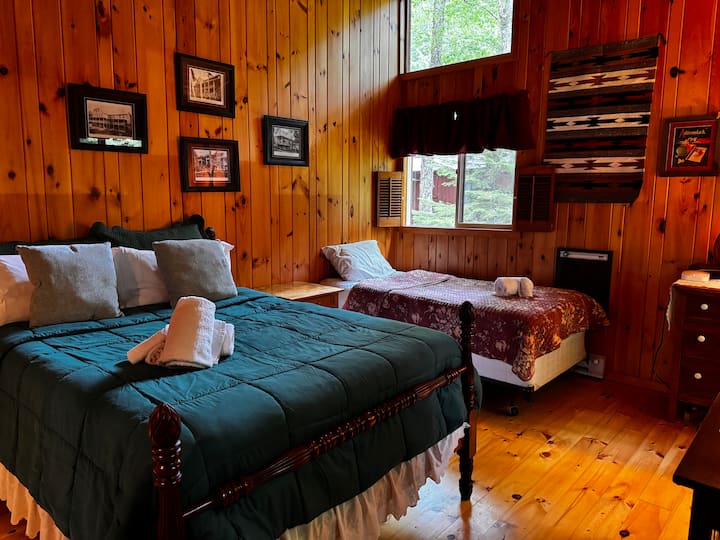 Მთავარი სახლის საძინებელი #2