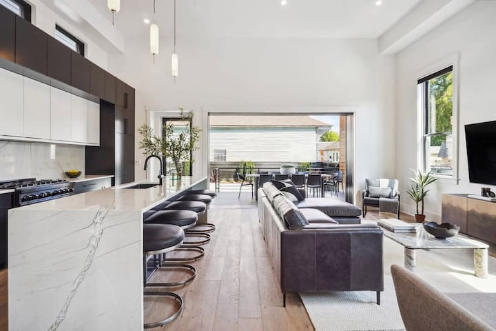 Peaceful Bywater Home | Heated Pool | Quiet Stay gallery image 4