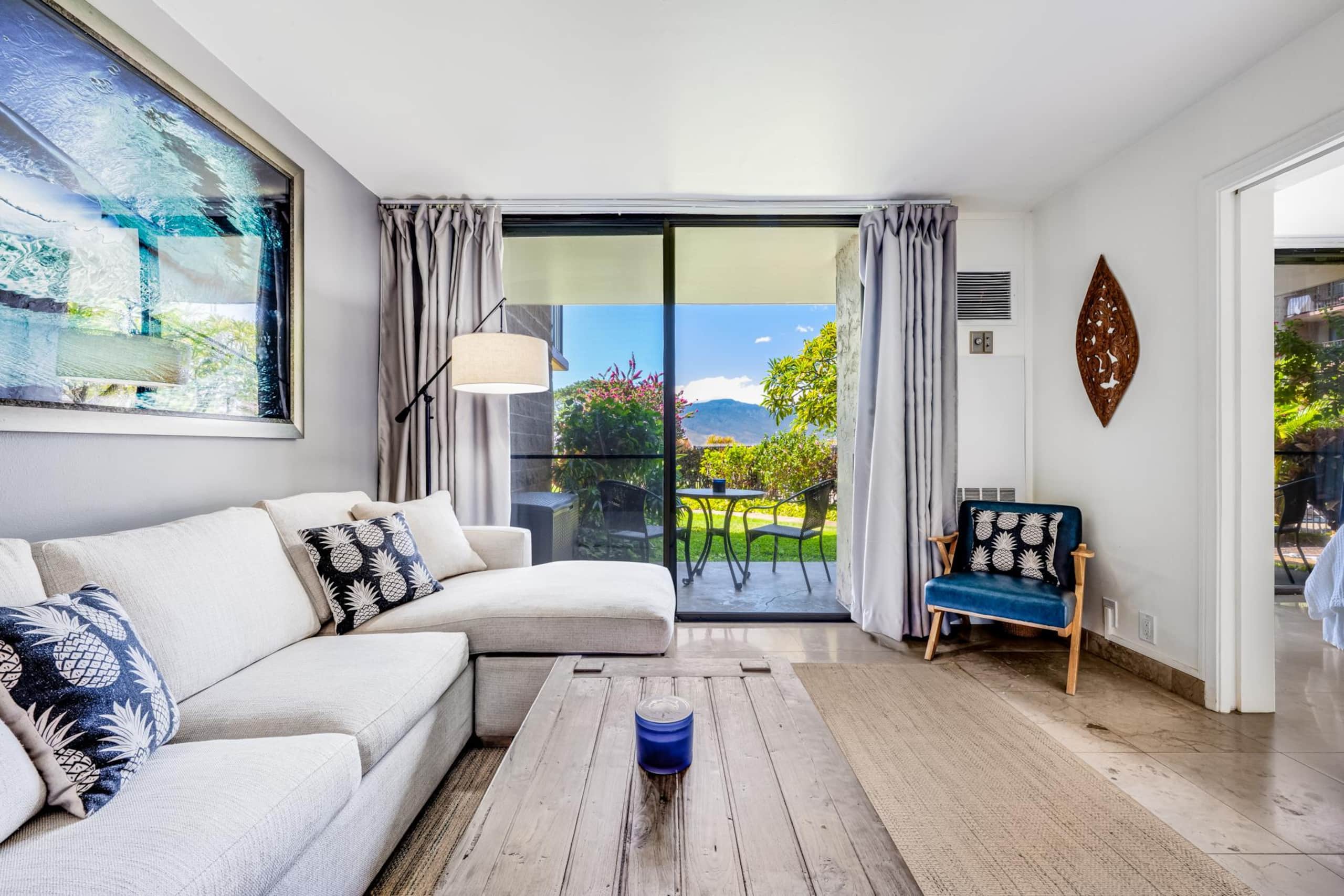 Oceanfront First Floor Steps to Beach/Pool! - Image 9