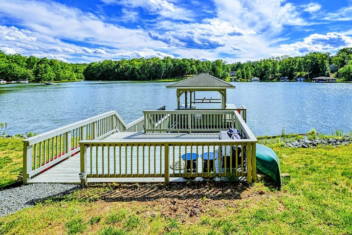 Lakefront Lake Anna, Dock, Views, Deck, Movies - 안나 호