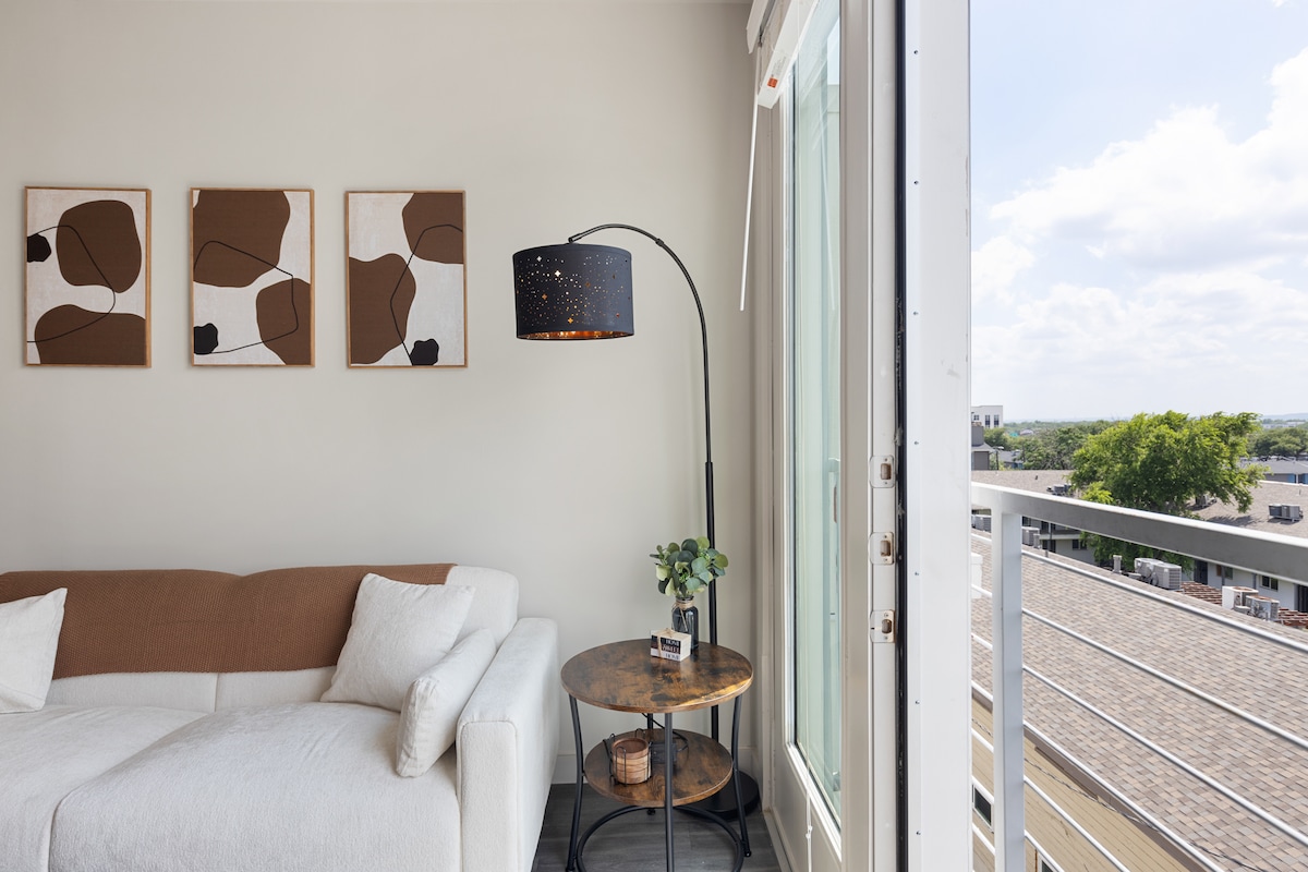 Luxe 1bd Apt, 24hr Gym &Pool HGV 4040