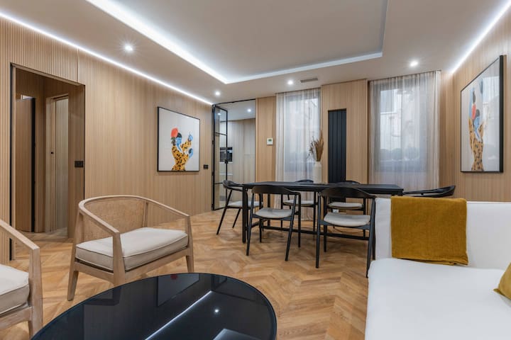 Luxurious & spacious -3BDR 3,5BTH – Jorge Juan