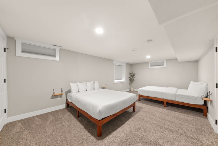 Chambre 5 - 2 lits Queen - En bas