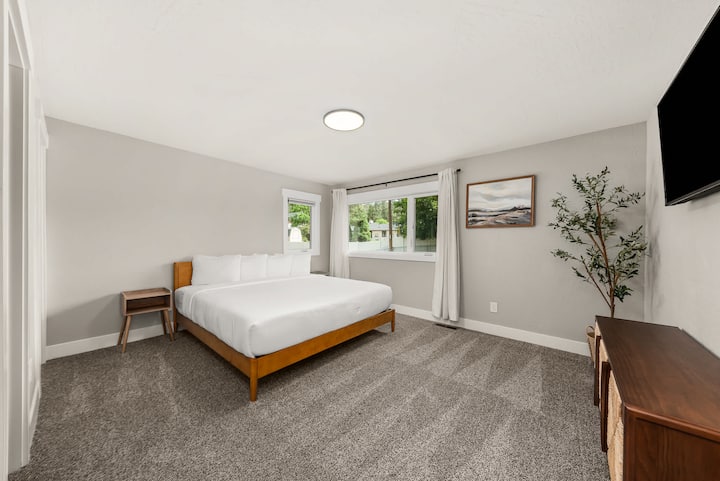 Chambre principale - Lit King Size - Étage principal