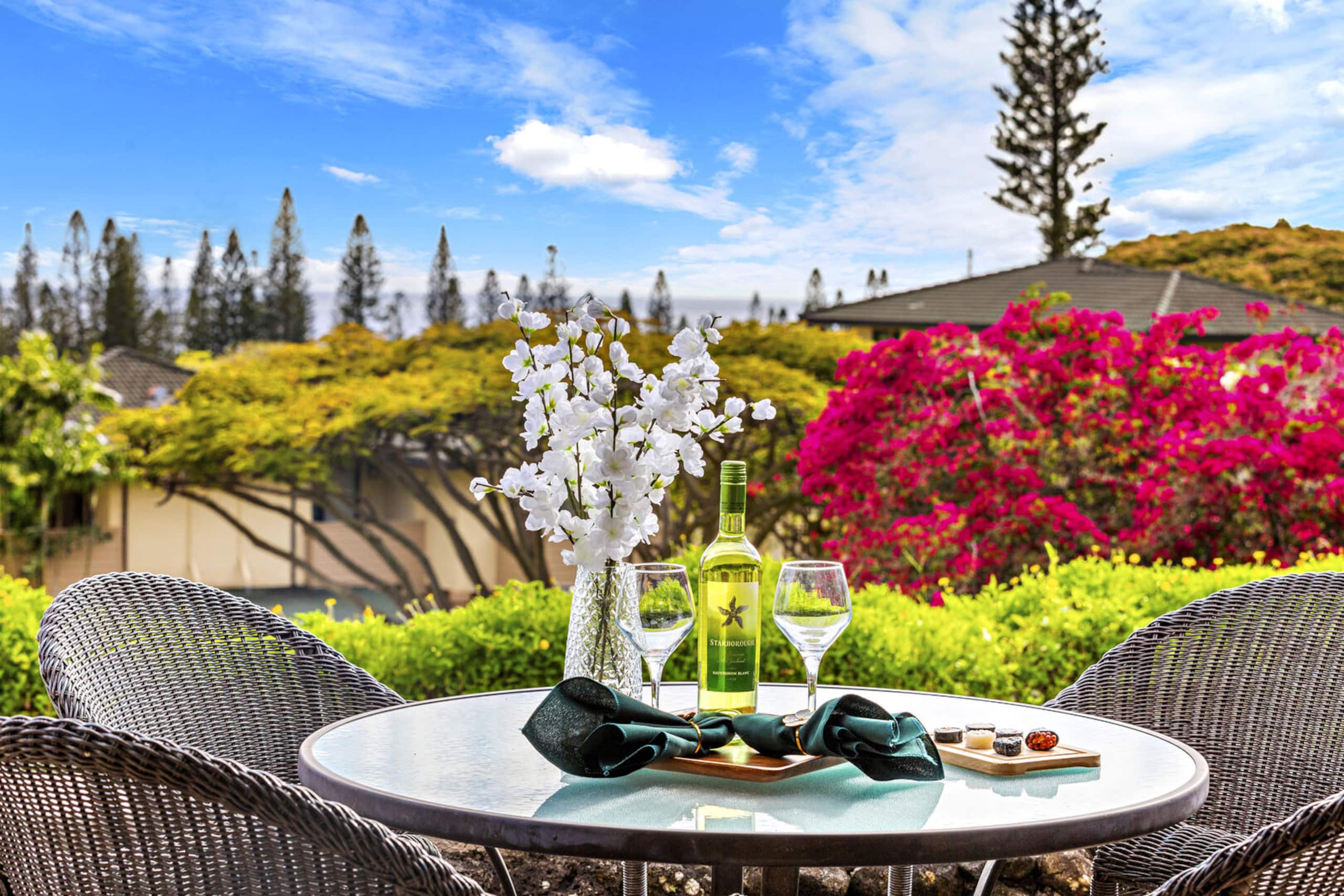 Condo in Lahaina · ★4.0 · 2 bedrooms · 3 beds · 2 baths - Image 44