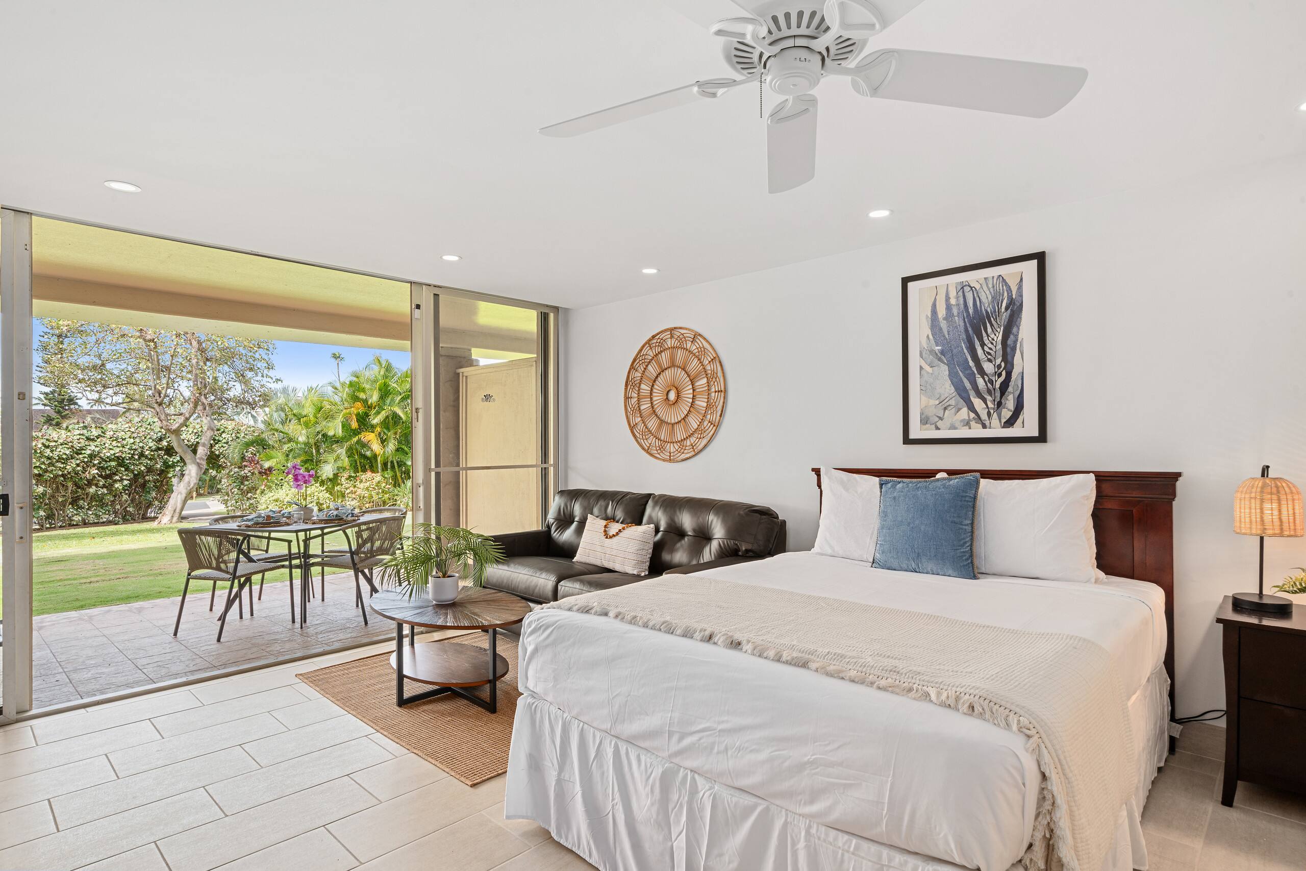 Condo in Lahaina · ★5.0 · 1 bedroom · 2 beds · 1 bath - Image 24