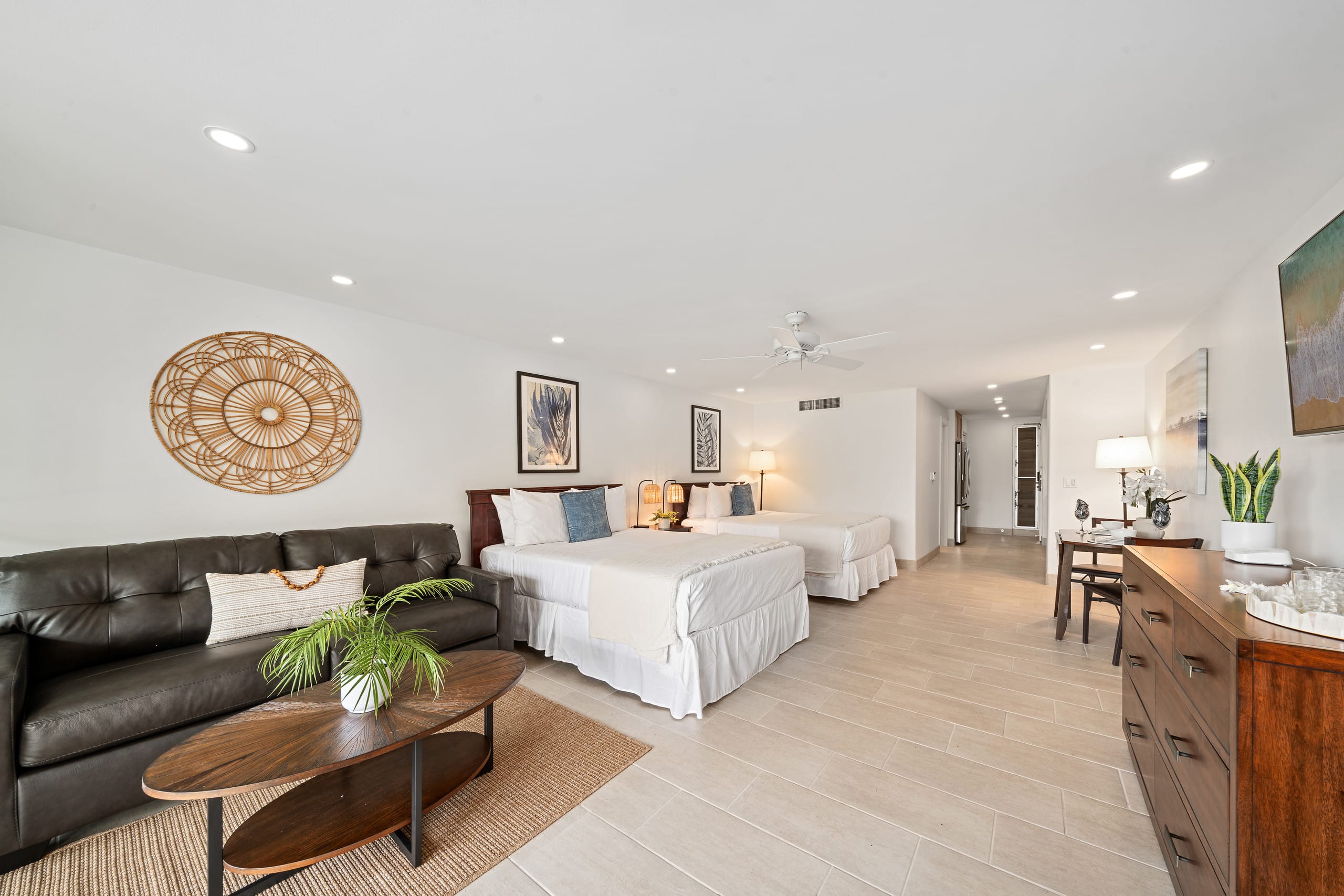 Condo in Lahaina · ★5.0 · 1 bedroom · 2 beds · 1 bath - Image 13