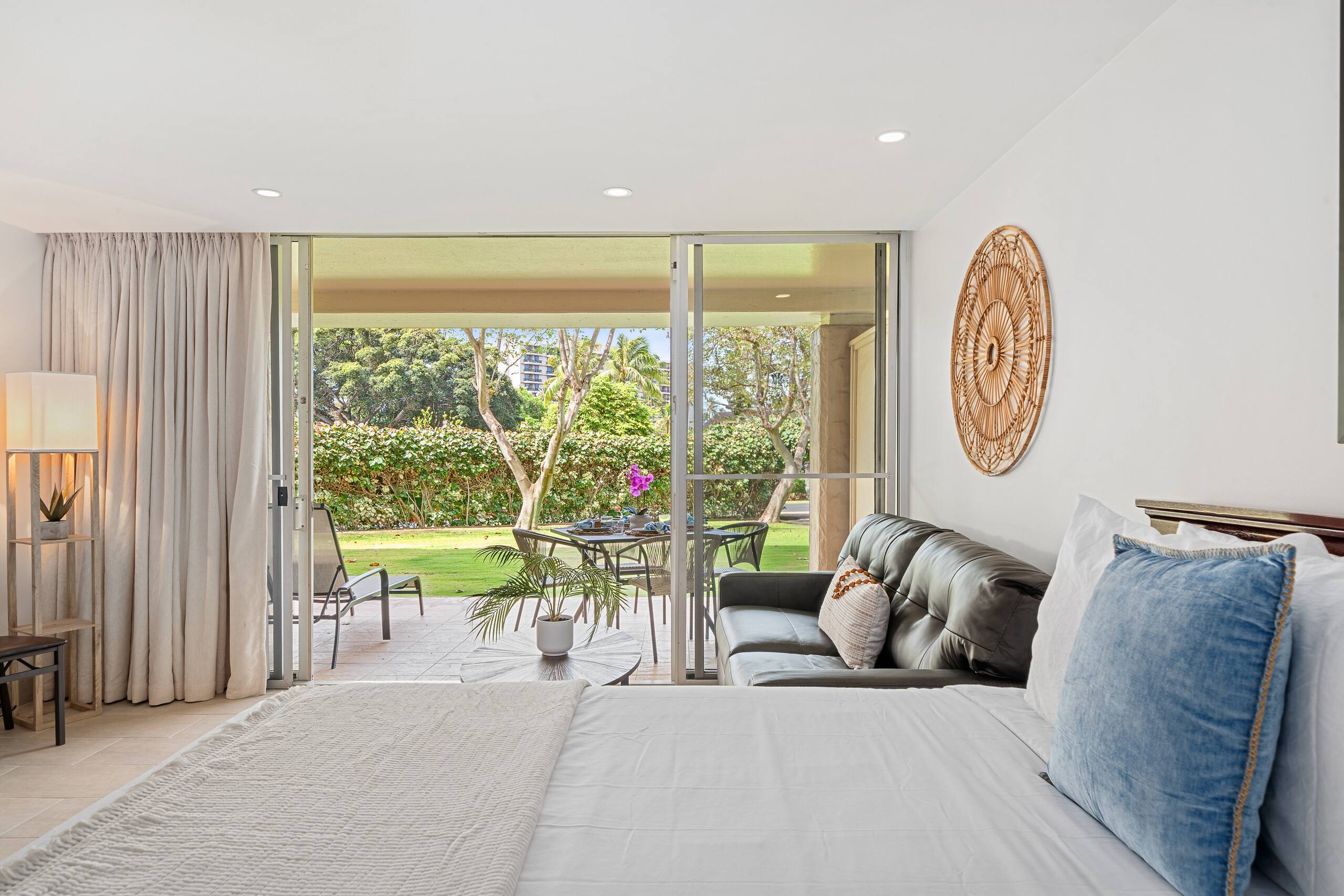 Condo in Lahaina · ★5.0 · 1 bedroom · 2 beds · 1 bath - Image 27