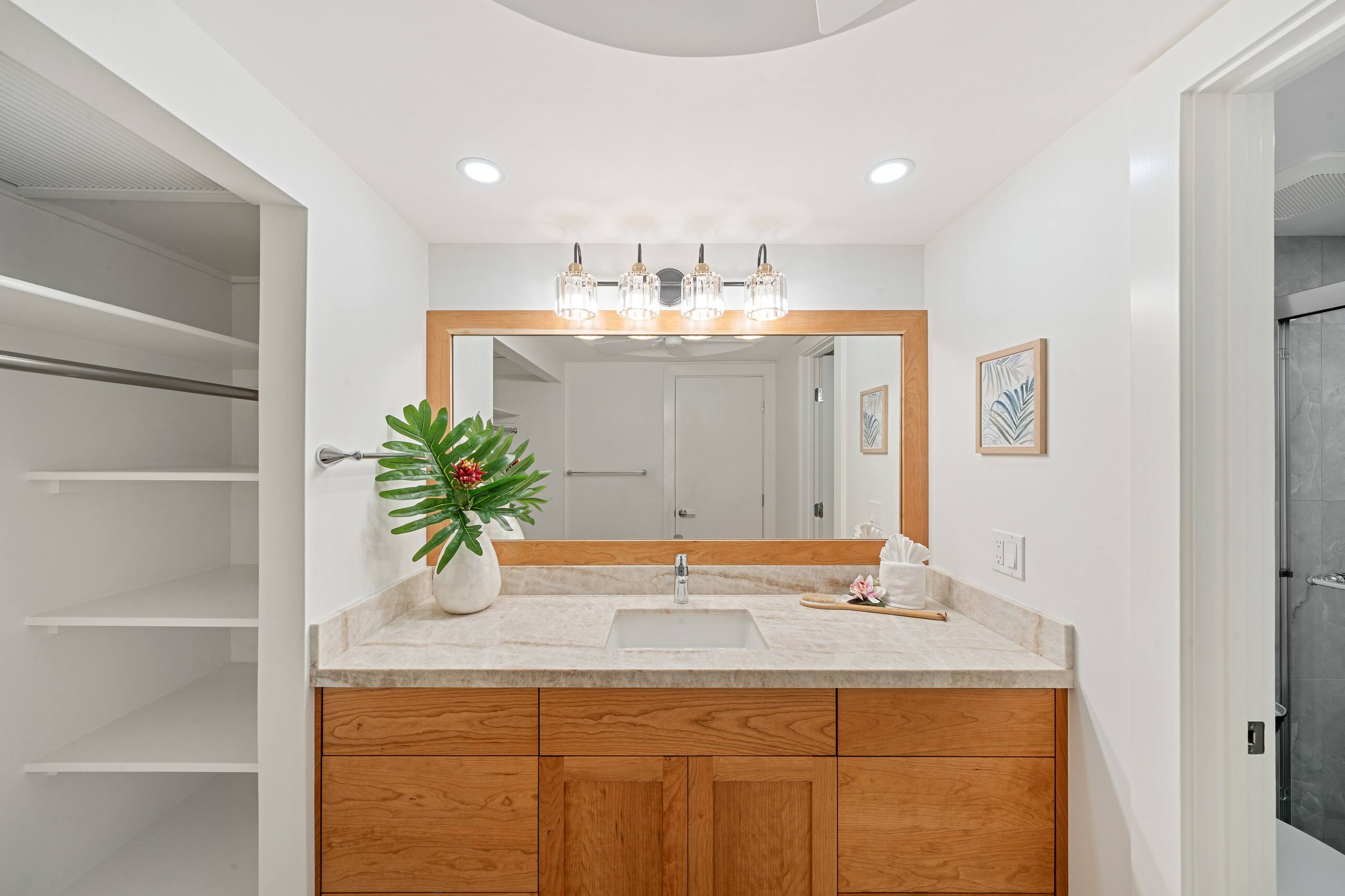 Condo in Lahaina · ★5.0 · 1 bedroom · 2 beds · 1 bath - Image 31