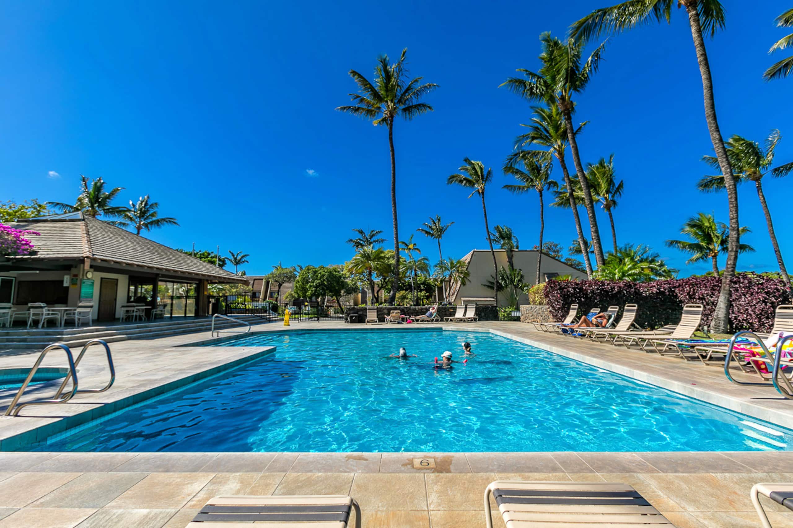 Condo in Kihei · ★5.0 · 2 bedrooms · 3 beds · 2 private baths - Image 40