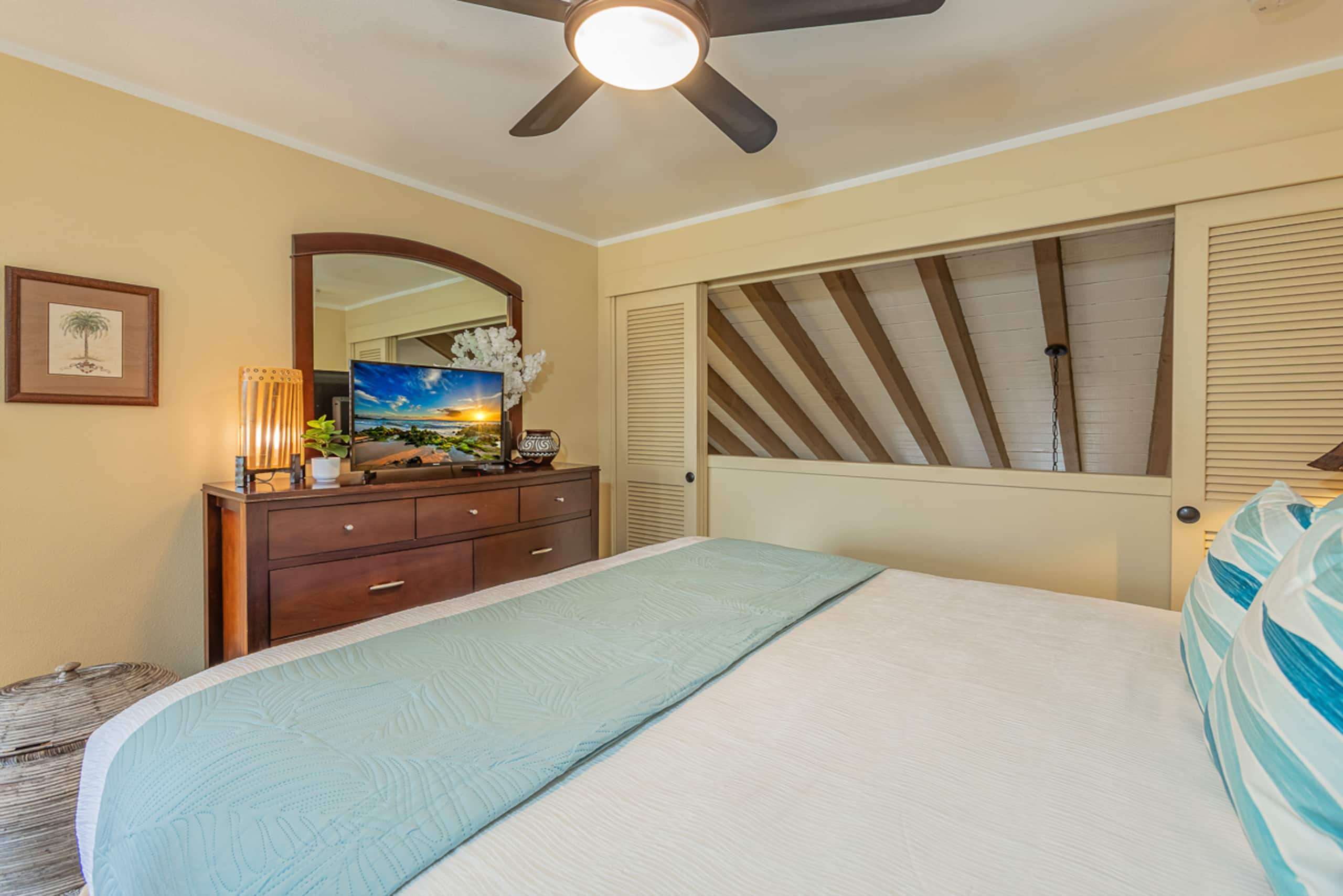 Condo in Kihei · ★5.0 · 2 bedrooms · 3 beds · 2 private baths - Image 23