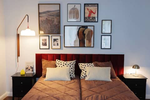 Beliebte Airbnb-Anzeige: Premium 2-Level apartment on Rhine, Great Location in Duisburg