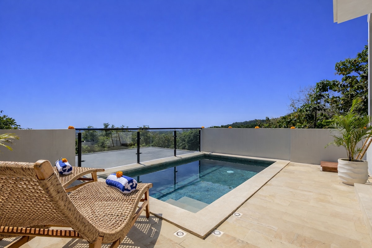 Villa in Uluwatu · ★4.71 · 1 bedroom · 1 bed · 1 bath, Airbnb karşılaştırması