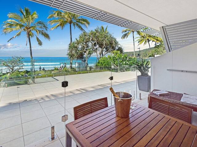 Direct Beach Access Apartment gallery image 2