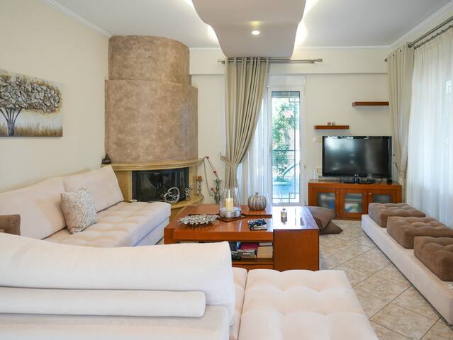 Villa Elysian gallery image 4