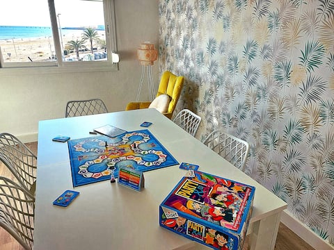 Propiedad de Airbnb exitosa: Encalma Vacacional. The beach, pool, beachfront. en Sagunt / Sagunto