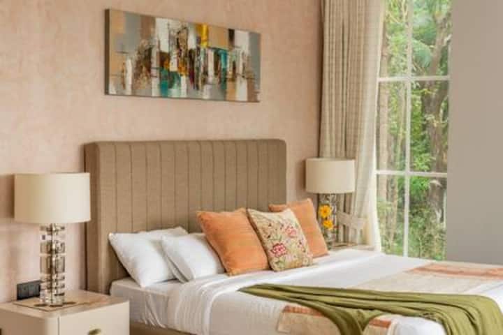 ELIVAAS Privé Suntuarios Casa Iris · Stunning Getaway W/ Jacuzzi, Pvt Pool & Gazebo