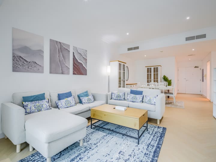 Sleek 2br High-rise Stay In Vibrant Dubai Marina - Dubai Marina