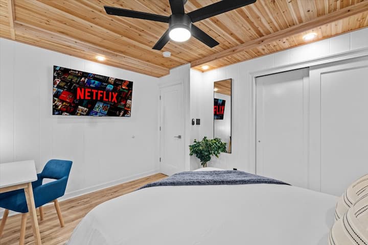 Chambre avec lit queen size