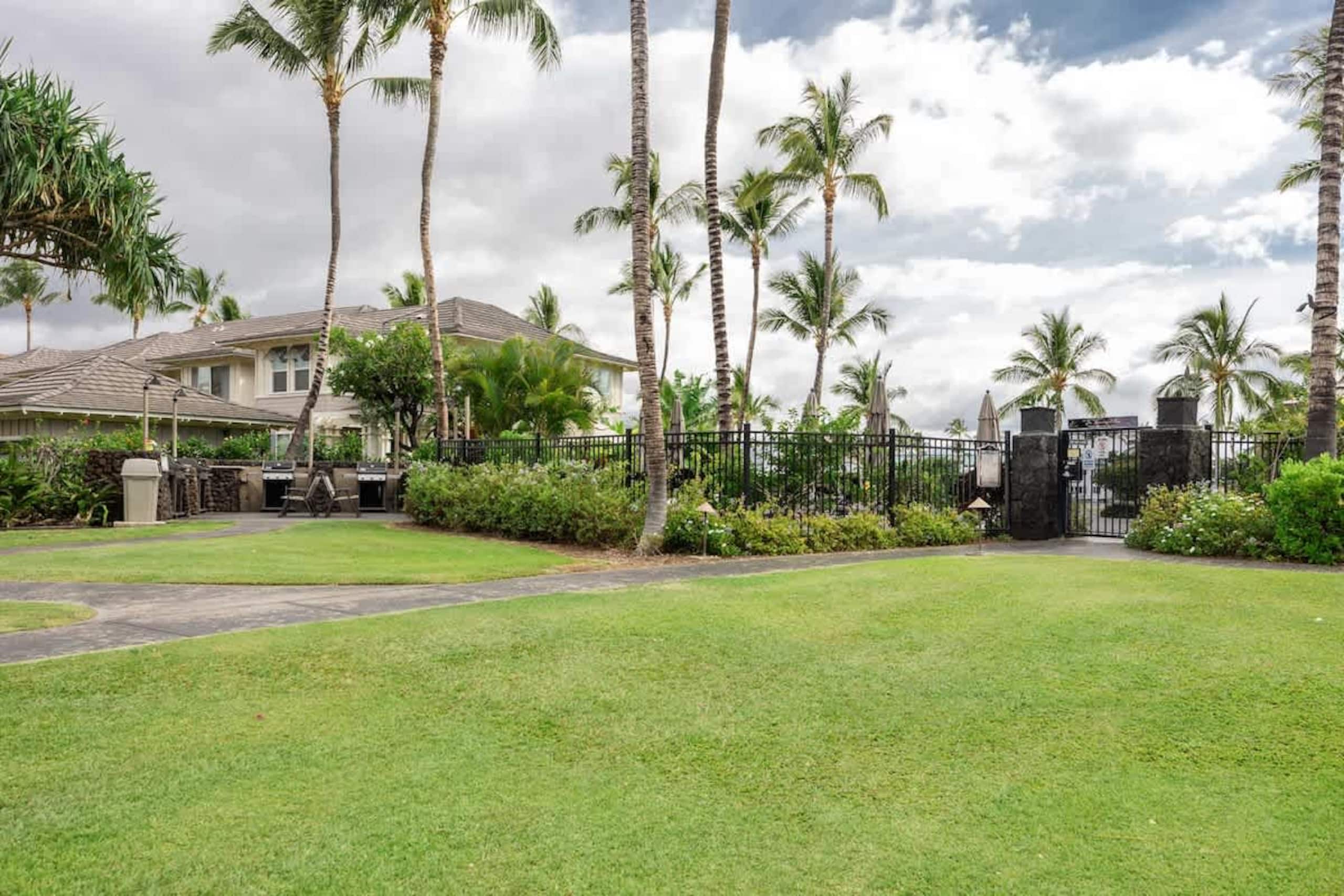 Townhouse in Waikoloa Village · ★4.95 · 3 bedrooms · 7 beds · 3 baths - Photo 141