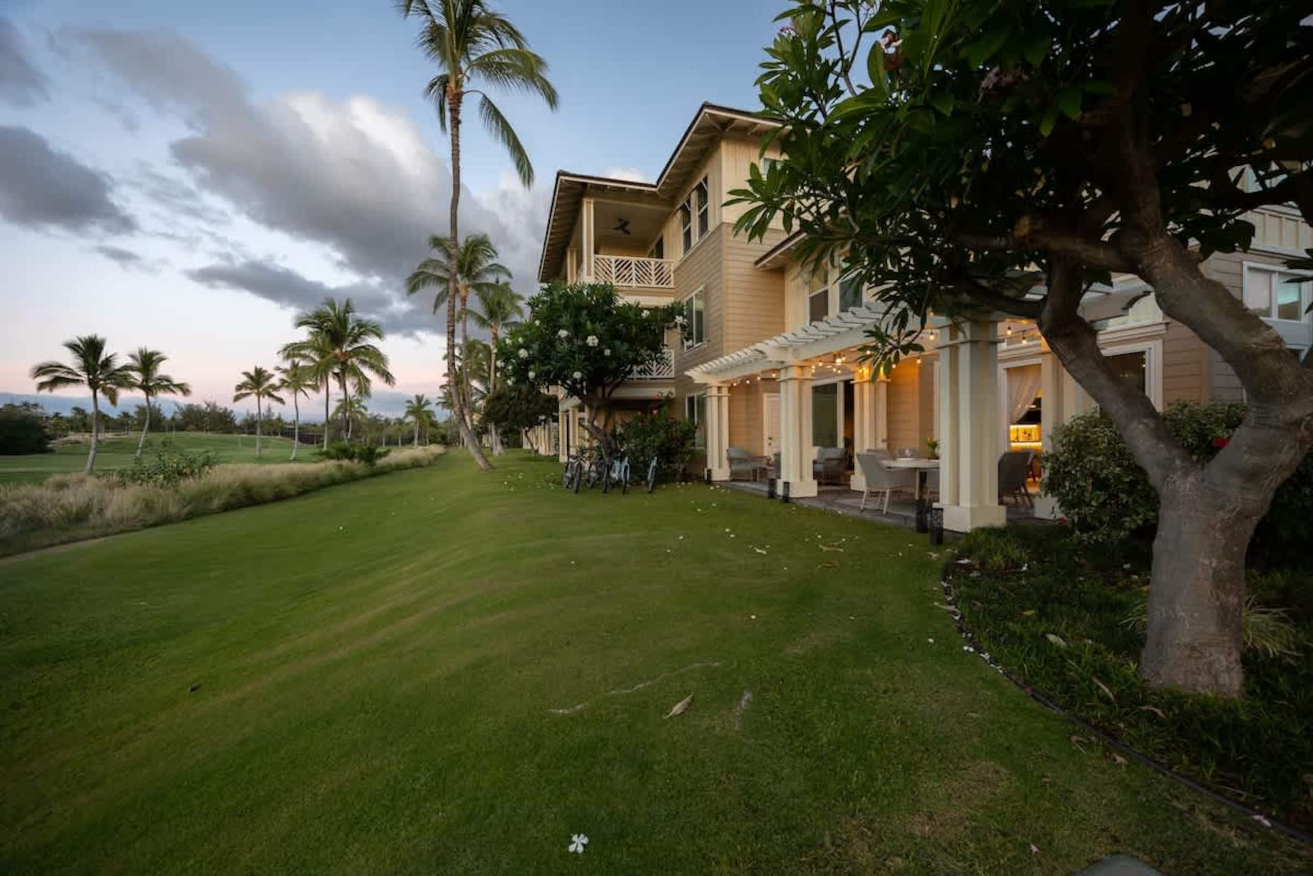 Townhouse in Waikoloa Village · ★4.95 · 3 bedrooms · 7 beds · 3 baths - Photo 156