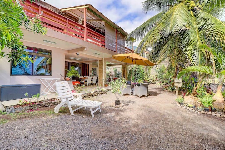Tahiti beach house your Bnb on the beach