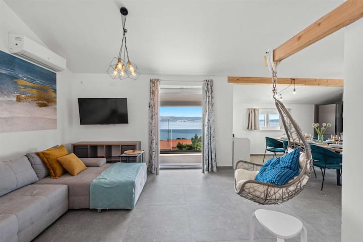 Apartment With Pool By Aneo Travel - Novi Vinodolski